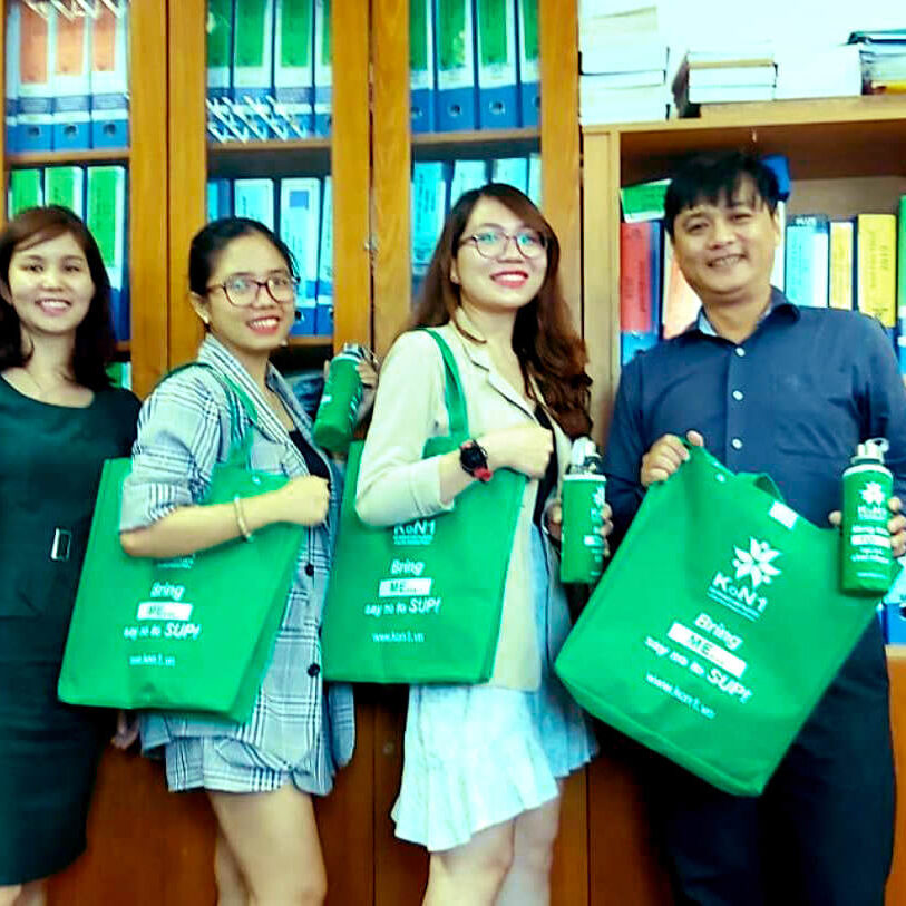 Tập Đoàn Truong Dinh Holding (TDH) "Nói không với đồ nhựa dùng một lần (KoN1 hay Nosup)"